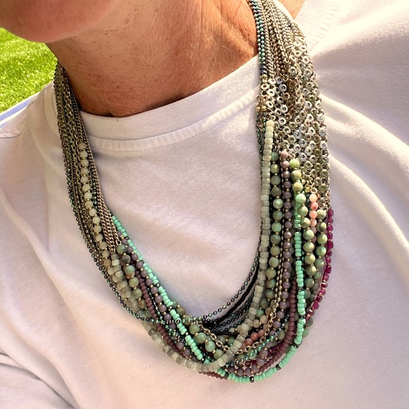 Stella & Dot Beaded Necklace - Picture 1 of 1